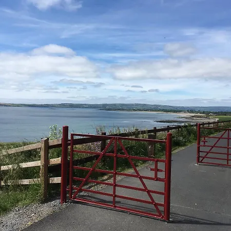 Knocknacree Bed & Breakfast Bed & Breakfast